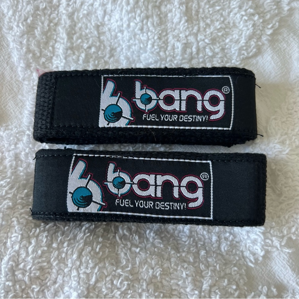 Brand New Bang Energy Lifting Straps